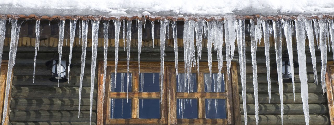 spray foam prevents ice dams by providing proper insulation in Norman attic spaces
